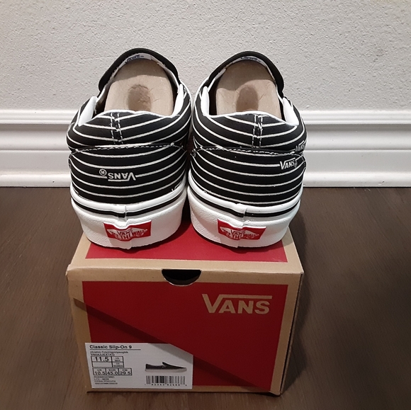 Vans - Picture 4 of 4